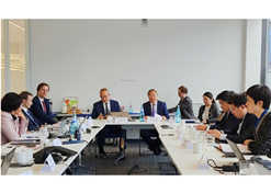 2023年11月2日-5日，安博官方网站董事长刘敬桢率团访问费森尤斯集团与费森尤斯卡比公司总部